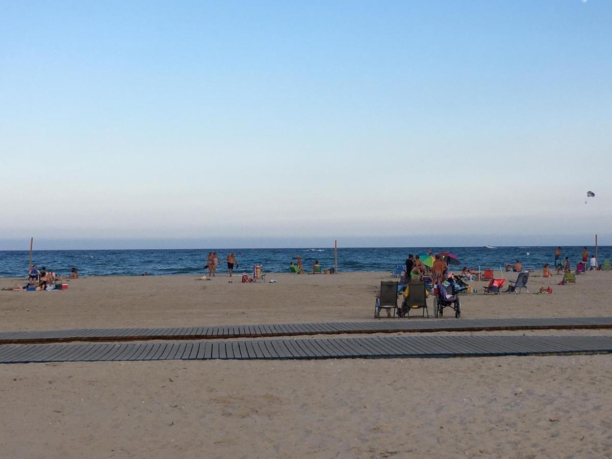 קמפואמור Cosy, Seaview Apartment, Close To Beach And Bars -Edificio Rhin מראה חיצוני תמונה